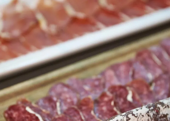 Urh Excelsior Готель