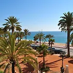 Готель Hotel Excelsior 3*